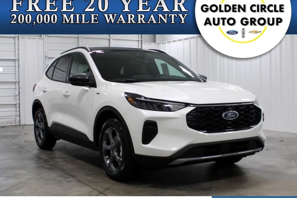 2025 Ford Escape Hybrid ST-Line photo 1