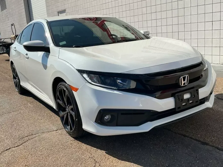 2021 Honda Civic Sport photo 1