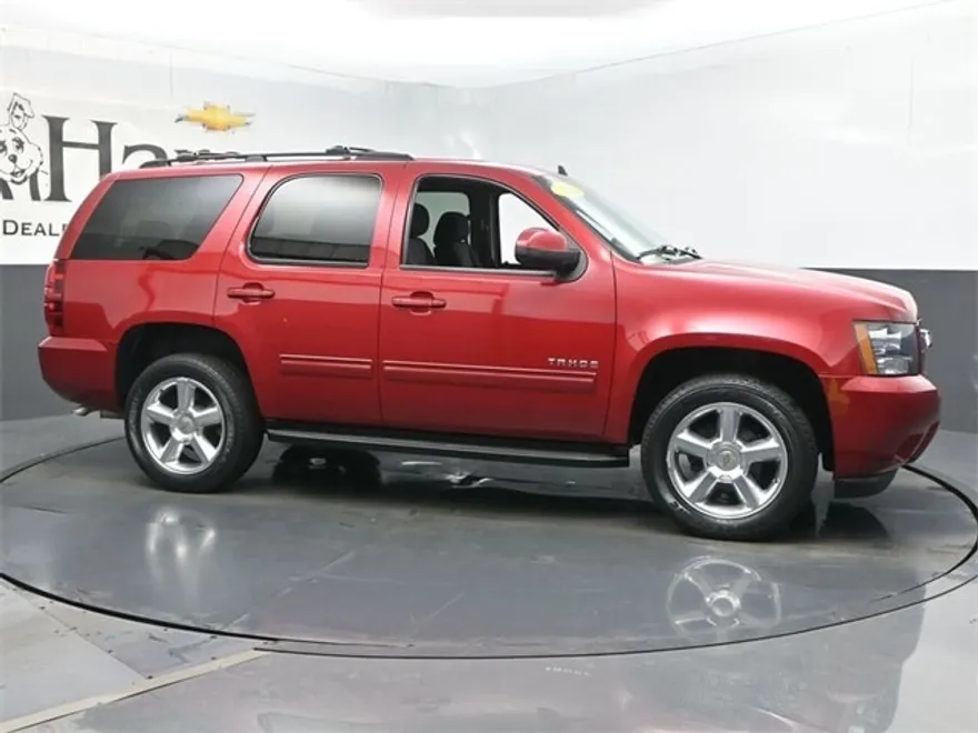 2014 Chevrolet Tahoe LS photo 1