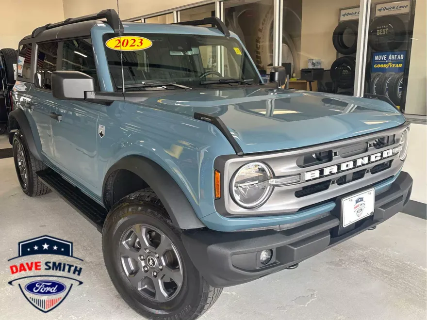 2023 Ford Bronco Big Bend photo 1
