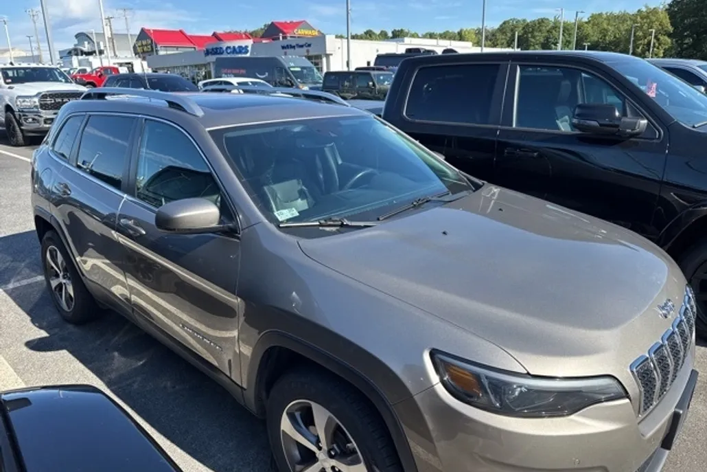 2021 Jeep Cherokee Limited photo 1