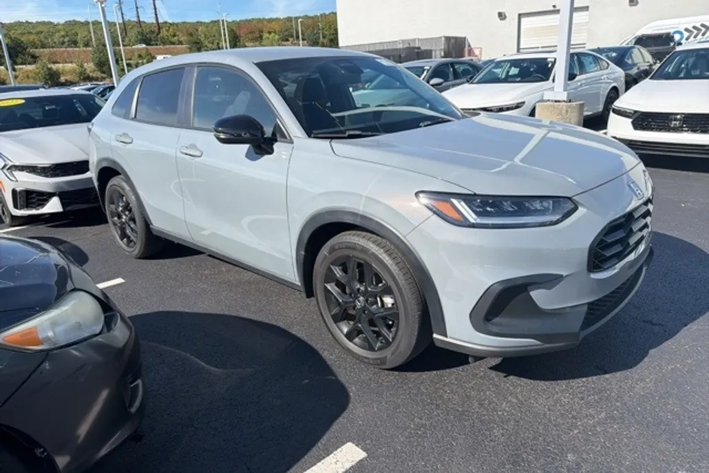 2024 Honda HR-V Sport photo 1