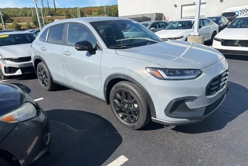 2024 Honda HR-V Sport photo 1