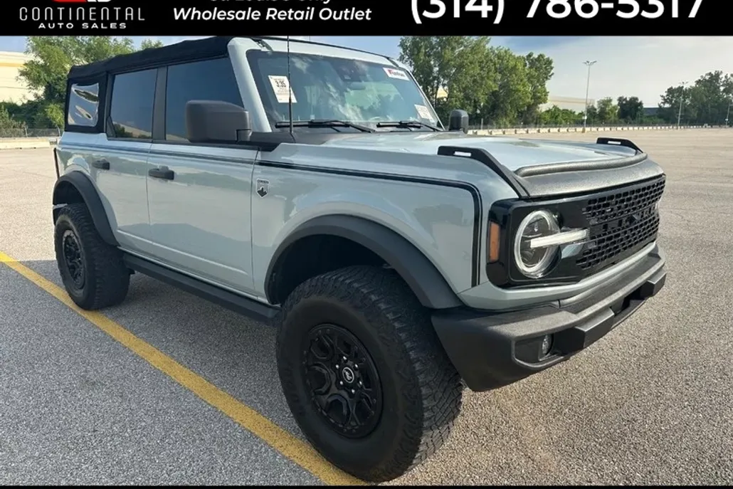 2022 Ford Bronco Big Bend photo 1