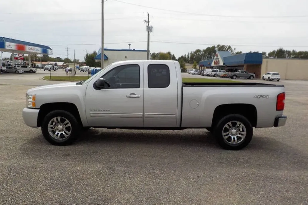 2011 Chevrolet Silverado 1500 Work Truck photo 1