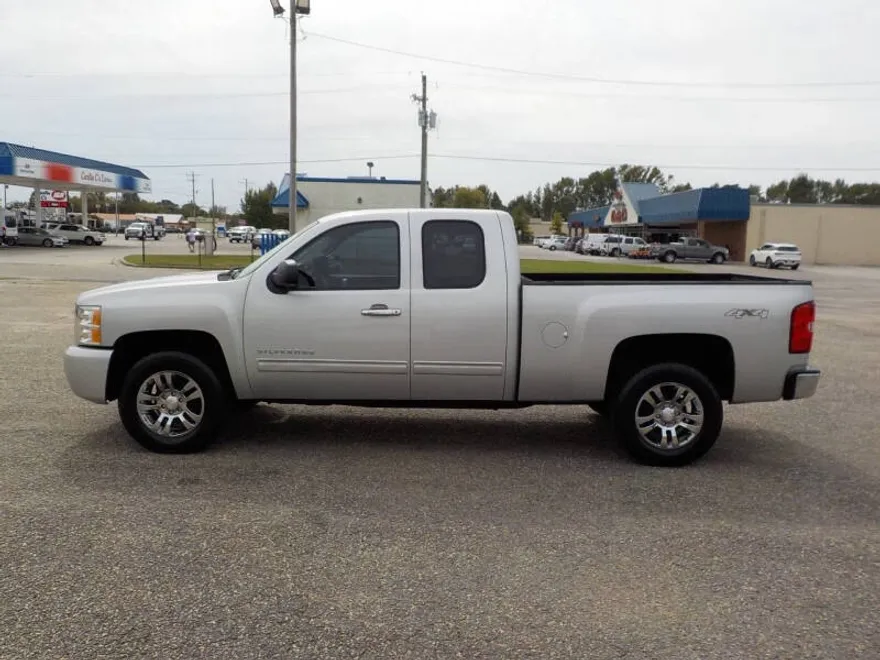 2011 Chevrolet Silverado 1500 Work Truck photo 1