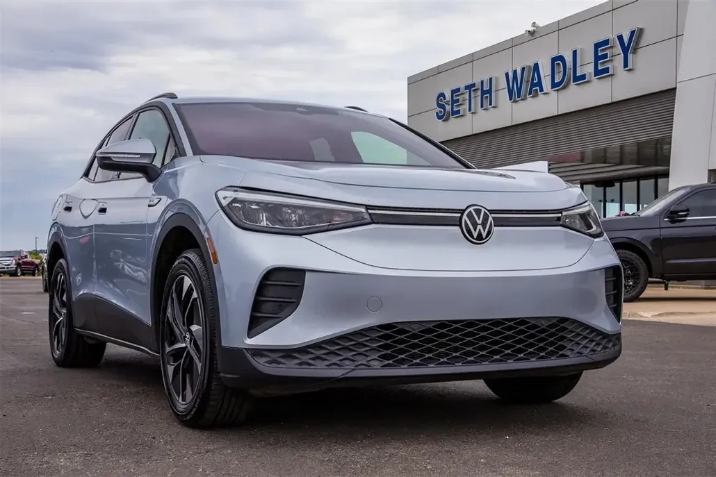 2022 Volkswagen ID.4 Pro photo 1