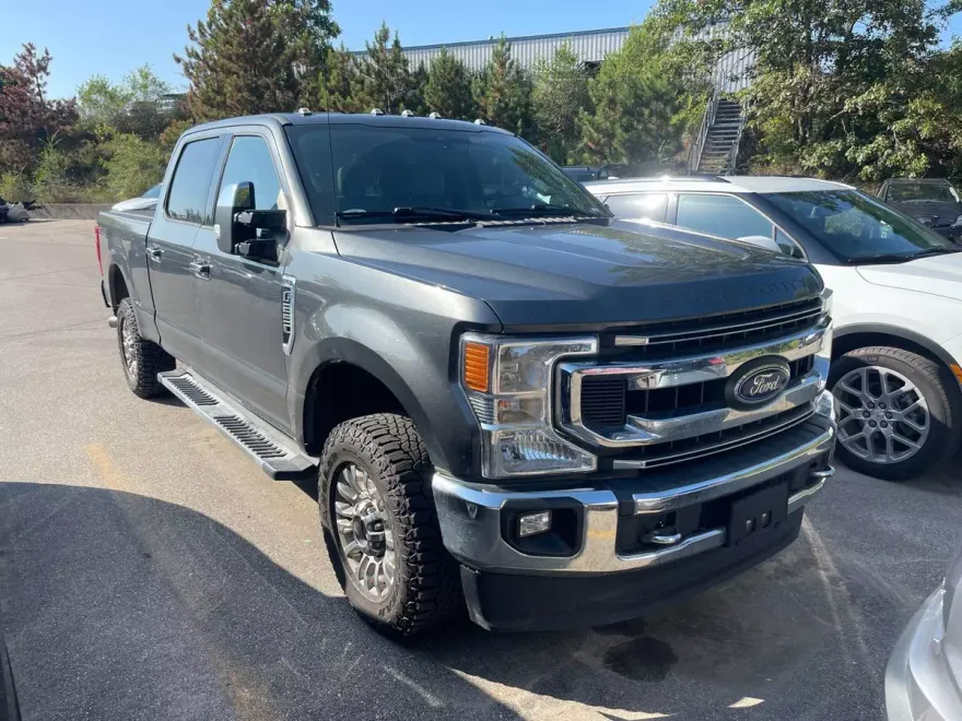 2020 Ford F-250 XLT photo 1