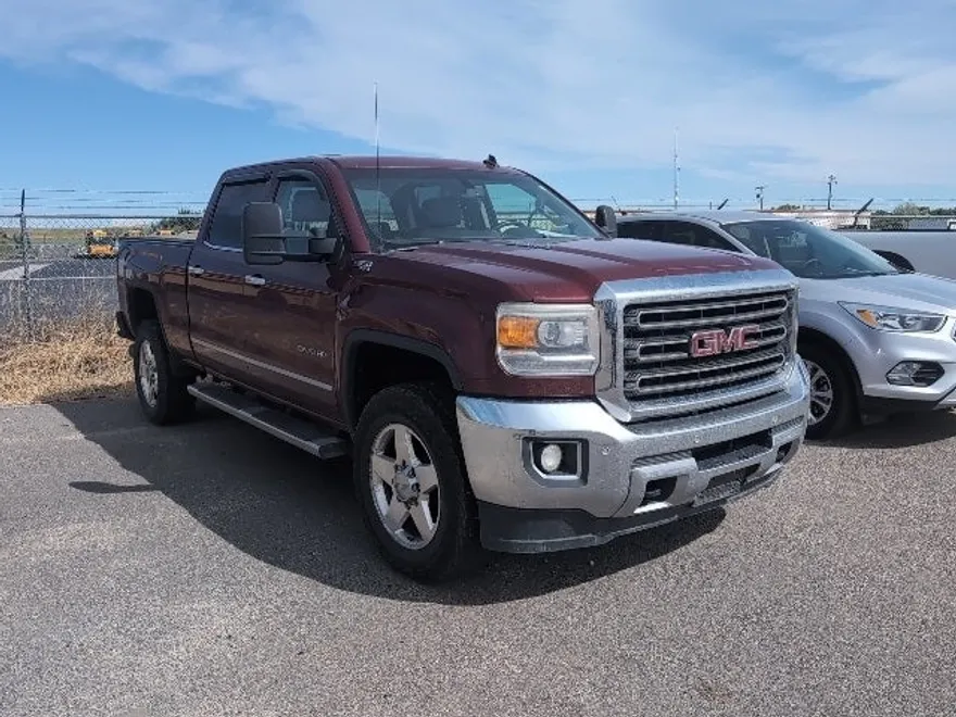 2015 Gmc Sierra SLT photo 1