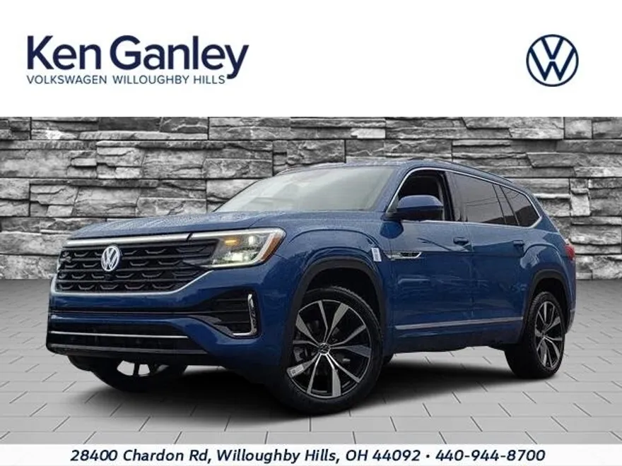 2025 Volkswagen Atlas SEL Premium R-Line photo 1