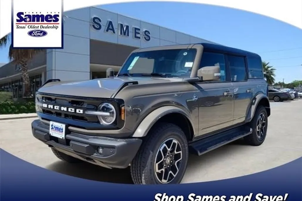2025 Ford Bronco Outer Banks photo 1