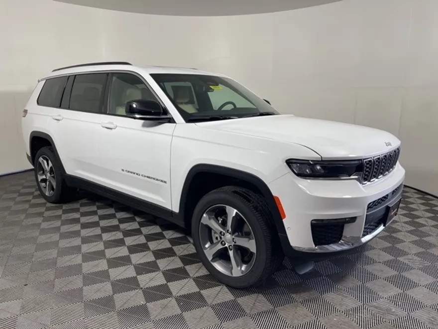 2025 Jeep Grand Cherokee Limited photo 1
