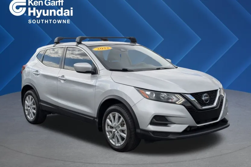 2022 Nissan Rogue Sport S photo 1