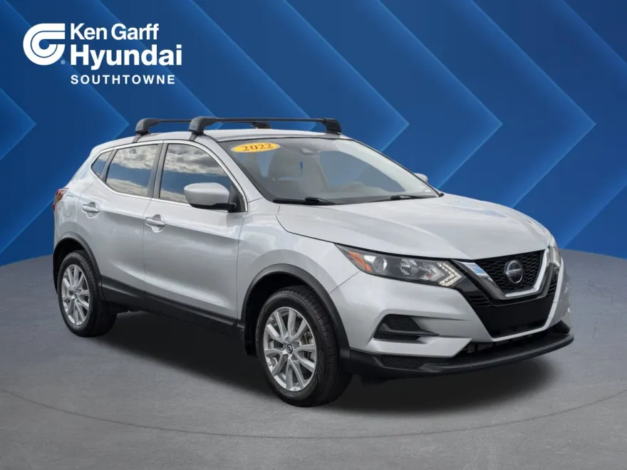 2022 Nissan Rogue Sport S photo 1