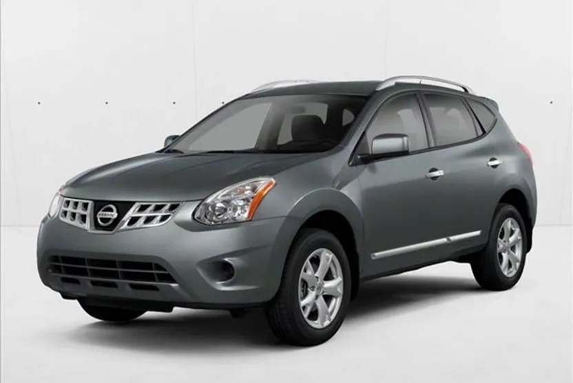 2012 Nissan Rogue SV photo 1
