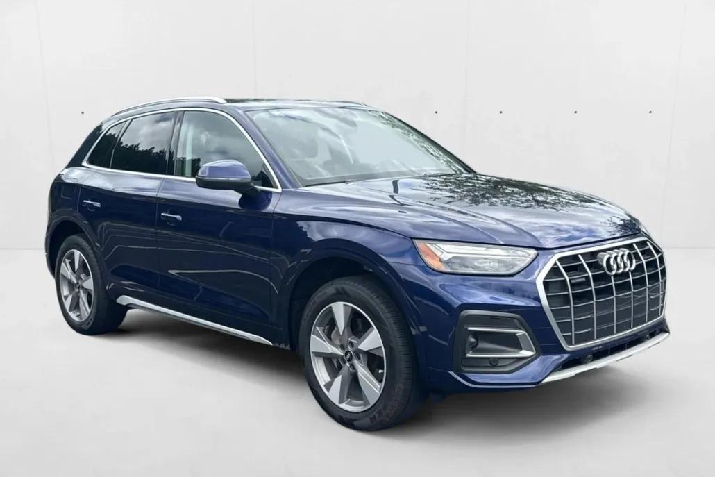 2023 Audi Q5 Premium 40 TFSI photo 1