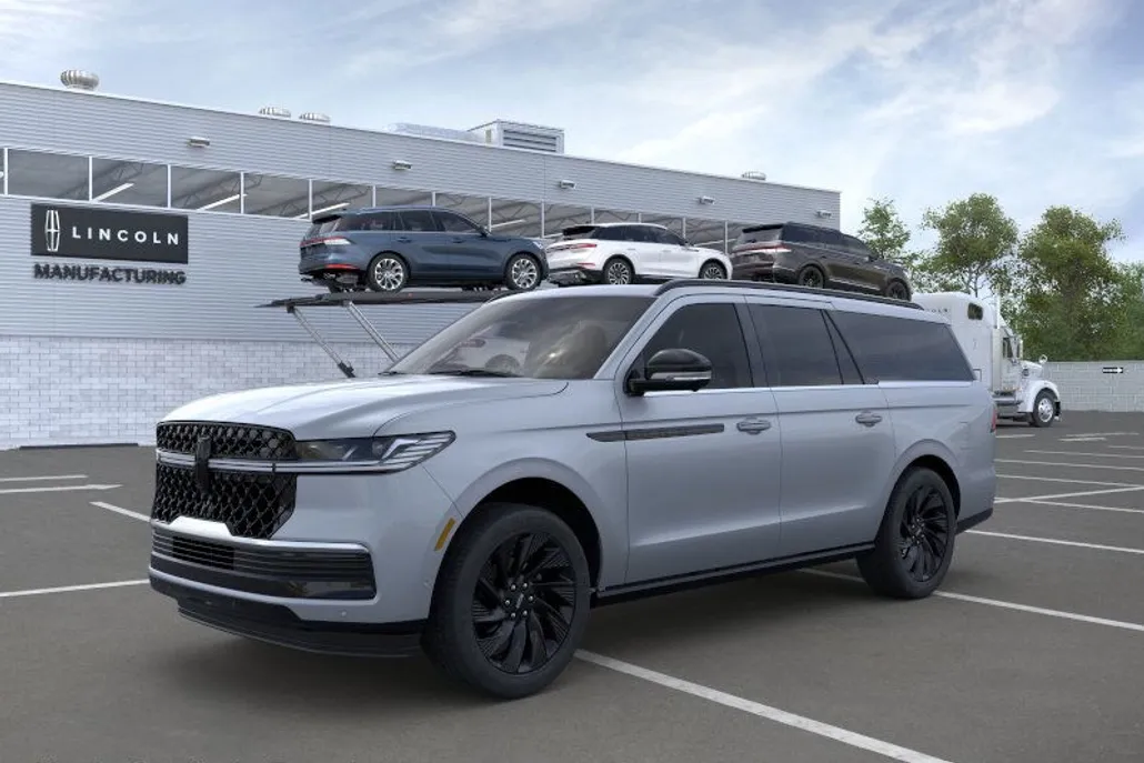 2025 Lincoln Navigator Reserve photo 1