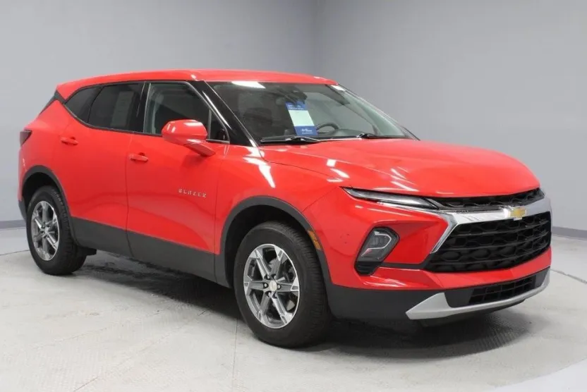 2023 Chevrolet Blazer 2LT photo 1