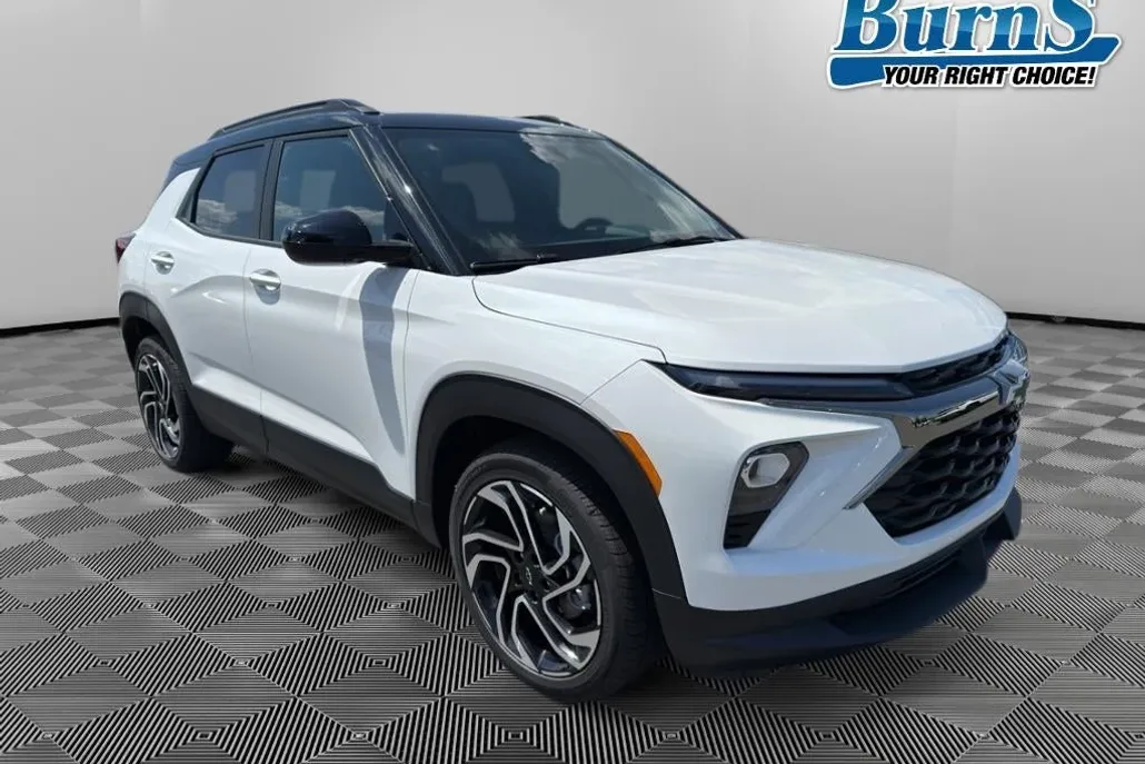 2026 Chevrolet Trailblazer RS photo 1