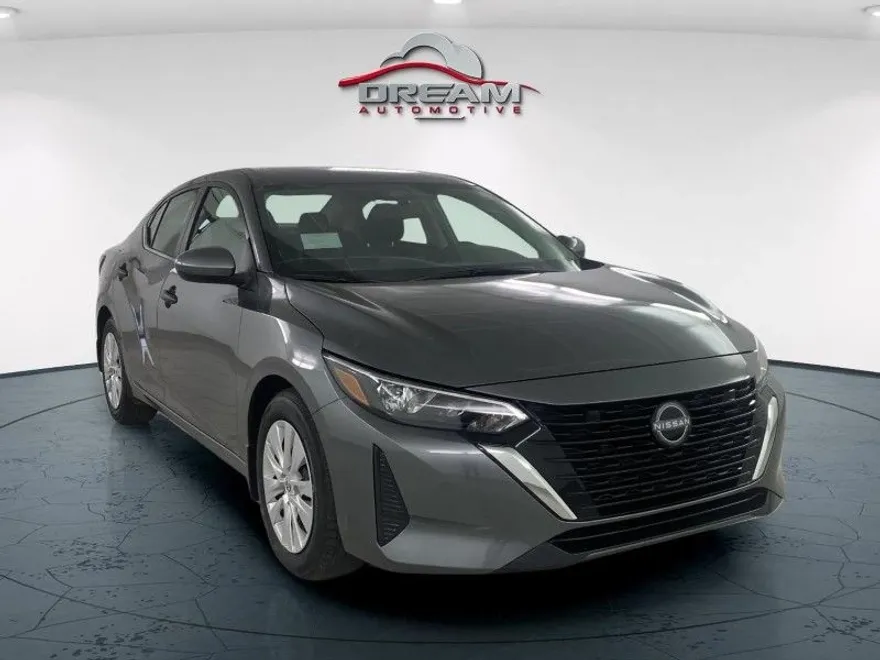2025 Nissan Sentra S photo 1