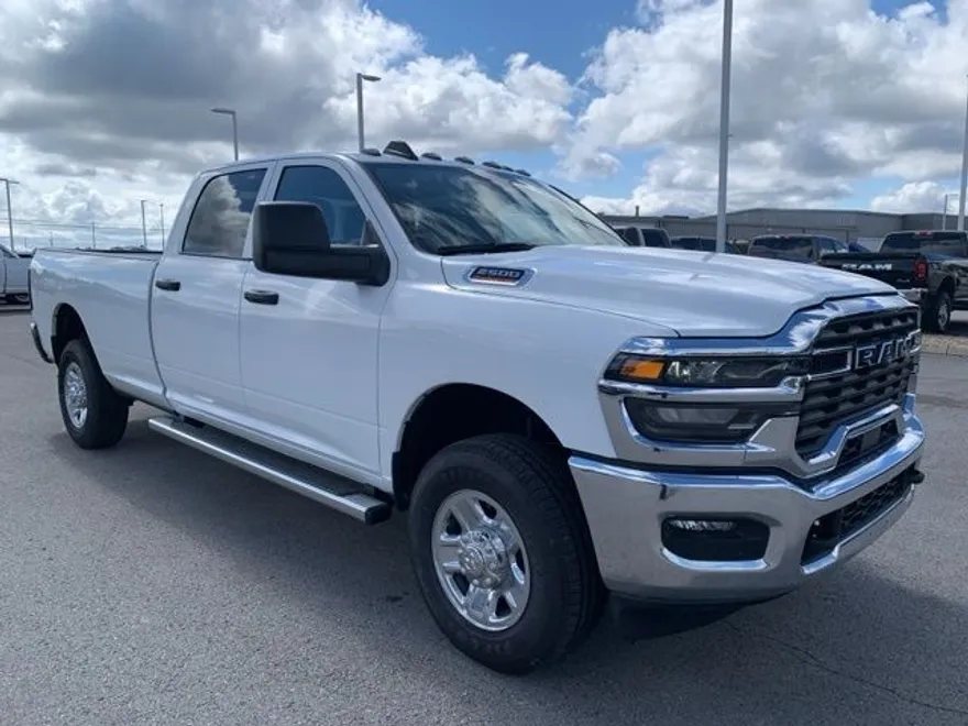 2025 Ram 2500 Tradesman photo 1