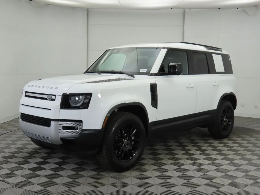 2025 Land Rover Defender 110 S photo 1