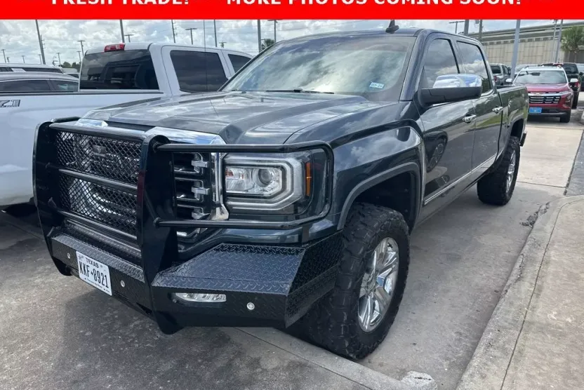 2018 Gmc Sierra 1500 SLT photo 1