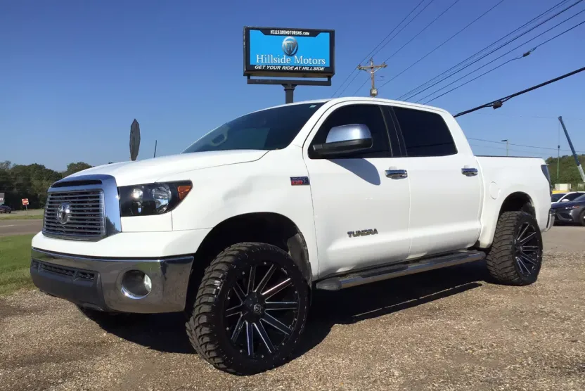 2012 Toyota Tundra SR5 photo 1