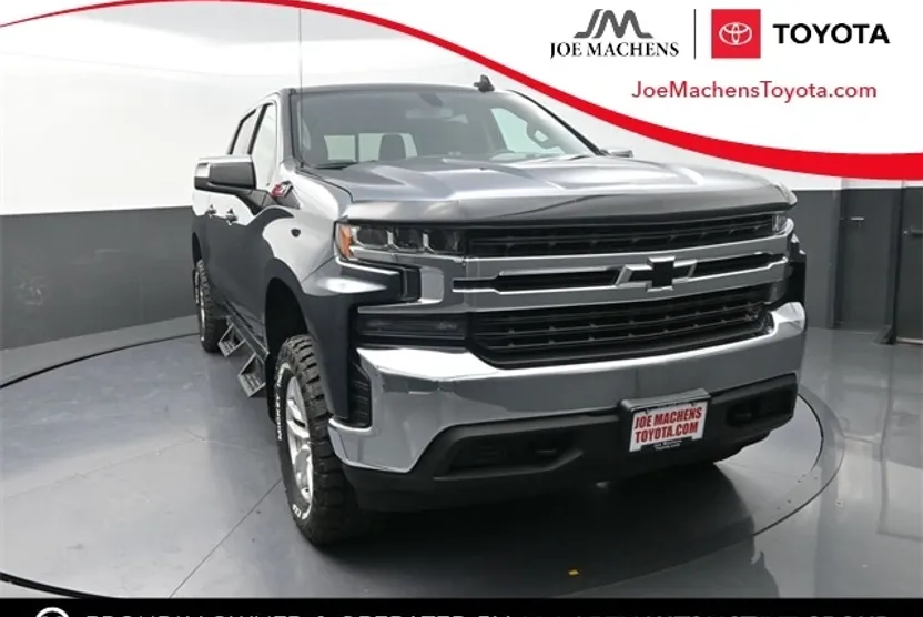 2020 Chevrolet Silverado 1500 LT photo 1