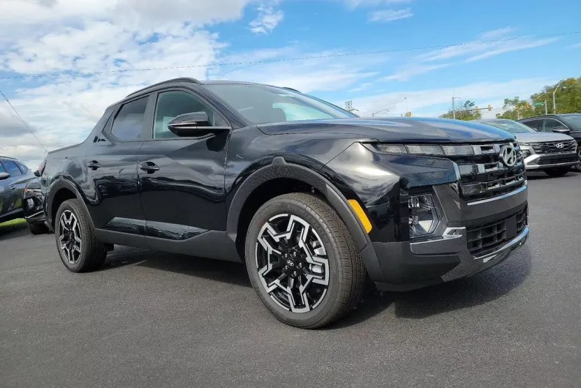 2025 Hyundai Santa Cruz Limited photo 1