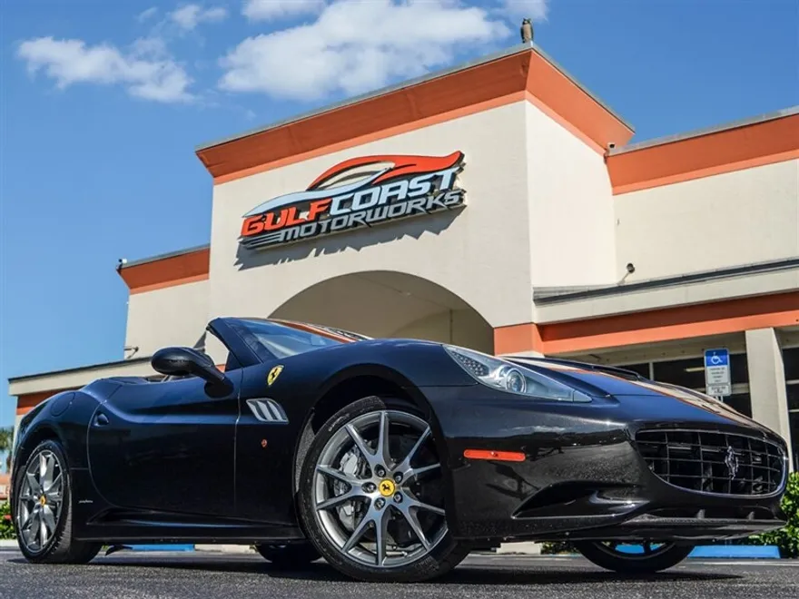 2011 Ferrari California photo 1