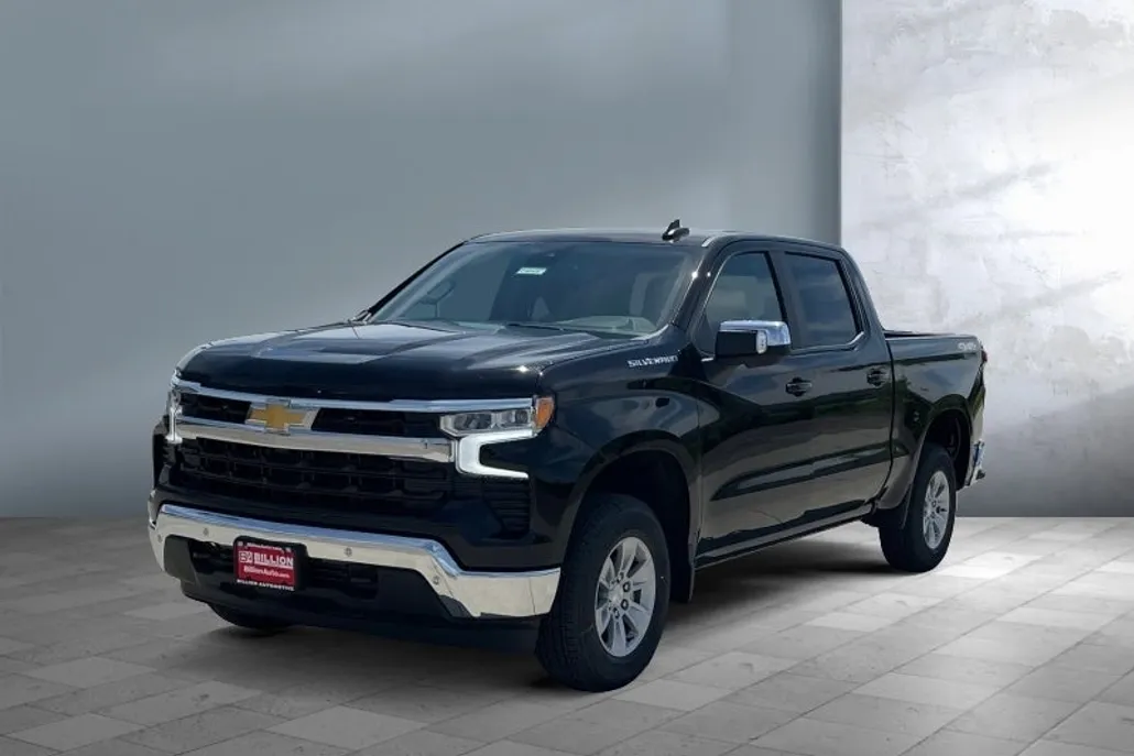 2025 Chevrolet Silverado 1500 LT photo 1