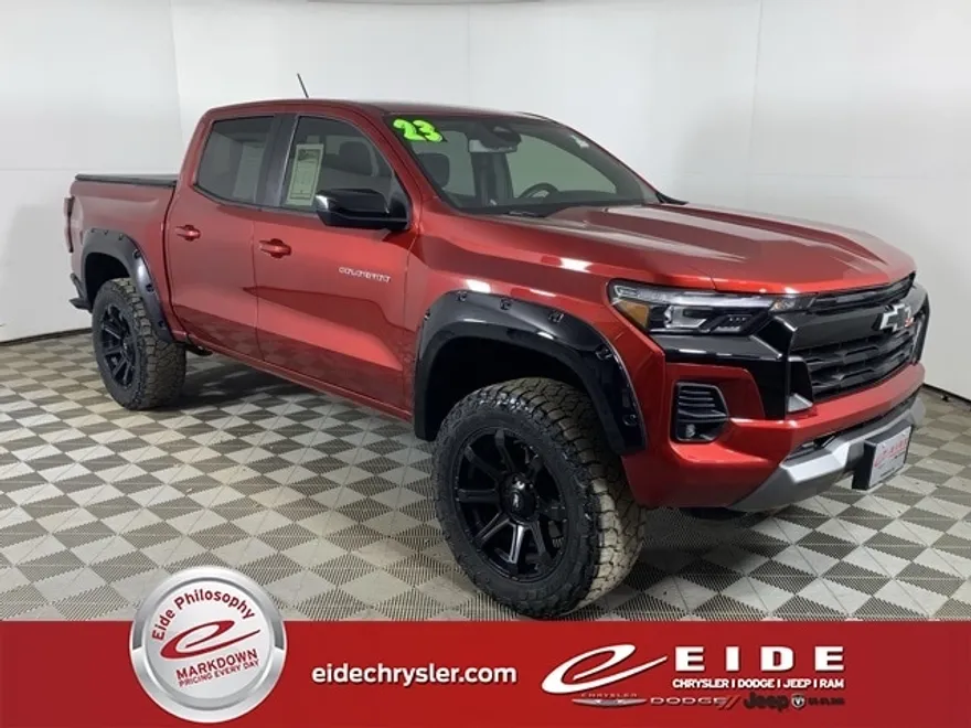 2023 Chevrolet Colorado Z71 photo 1