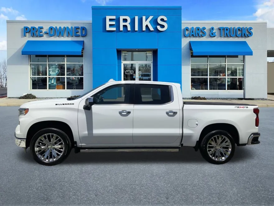 2023 Chevrolet Silverado 1500 LTZ photo 1
