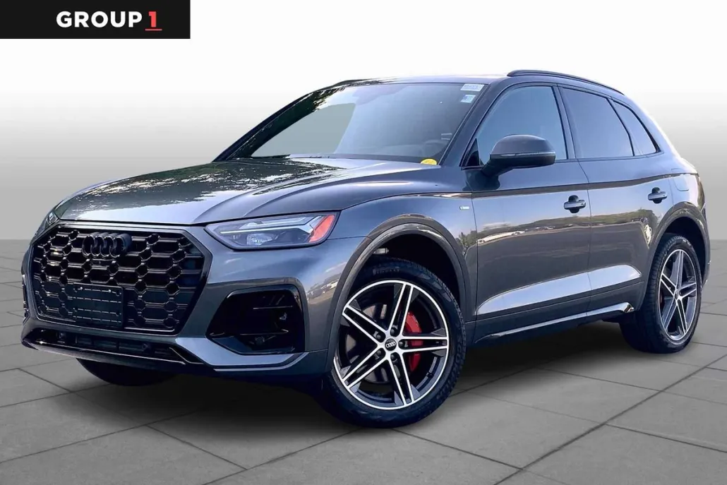 2024 Audi Q5 S line Premium Plus photo 1