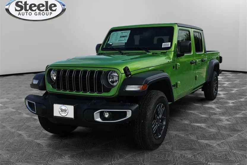 2025 Jeep Gladiator Sport S photo 1