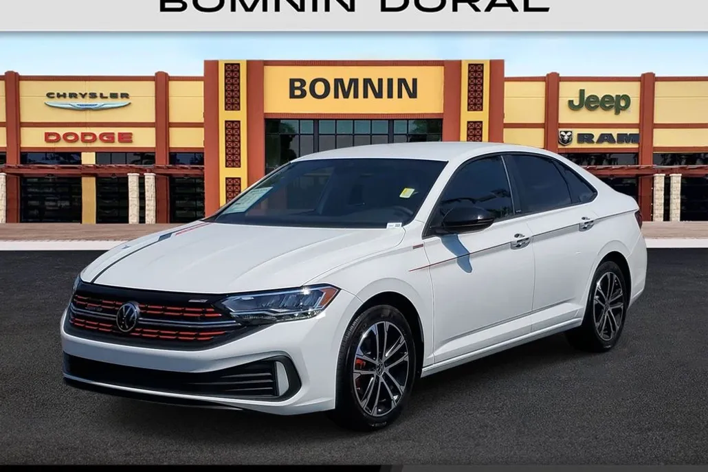 2024 Volkswagen Jetta 1.5T Sport photo 1