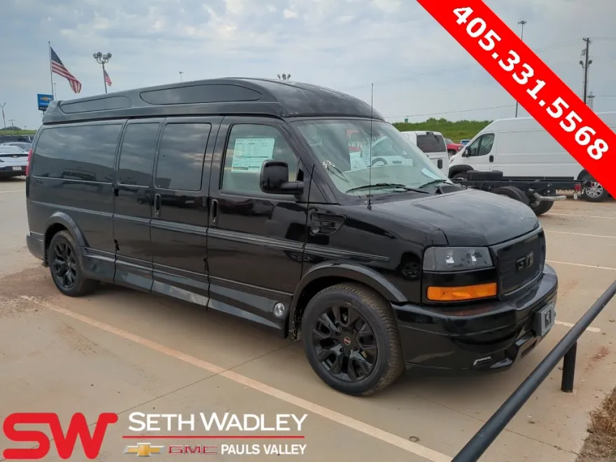 2025 Gmc Savana 2500 photo 1