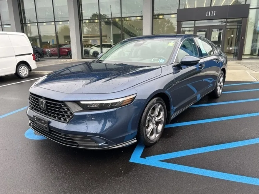 2024 Honda Accord Hybrid EX-L photo 1