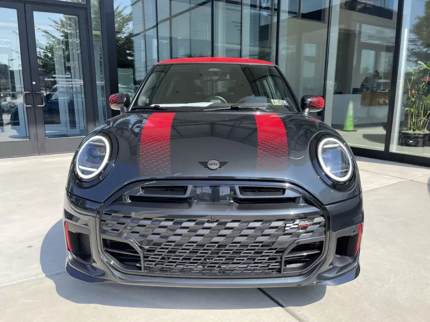 2025 Mini Cooper Hardtop John Cooper Works photo 1