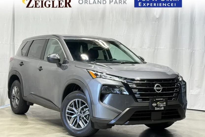 2025 Nissan Rogue S AWD photo 1
