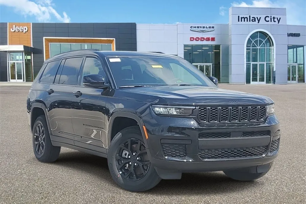 2025 Jeep Grand Cherokee Altitude photo 1