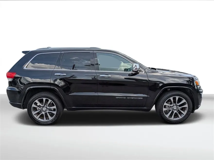 2018 Jeep Grand Cherokee Overland photo 1