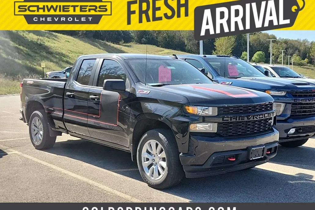 2022 Chevrolet Silverado 1500 Custom photo 1