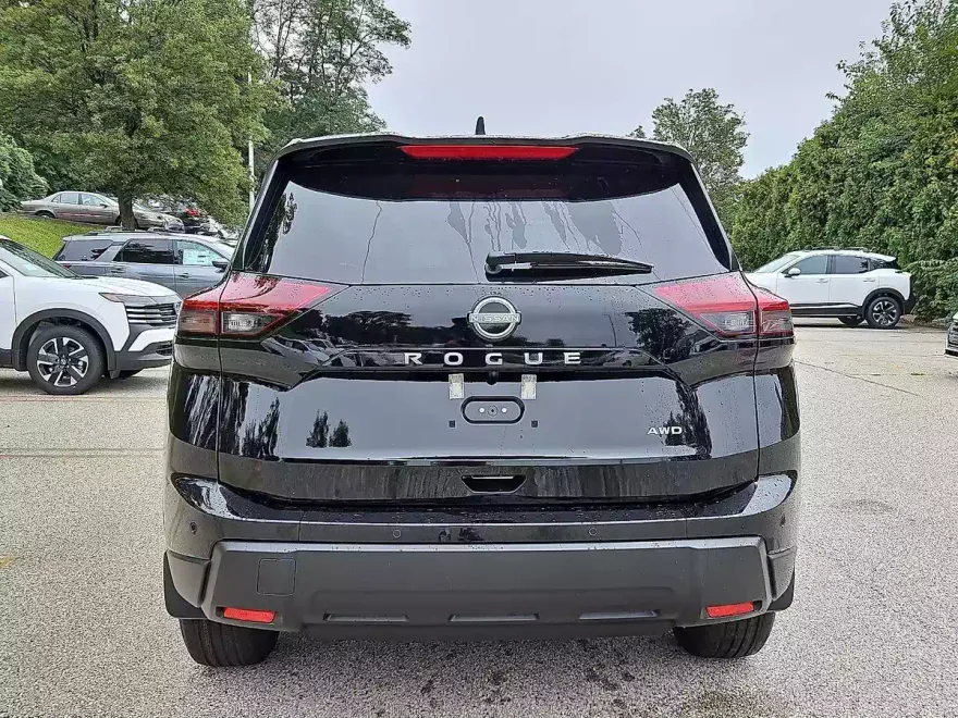 2026 Nissan Rogue AWD S photo 1