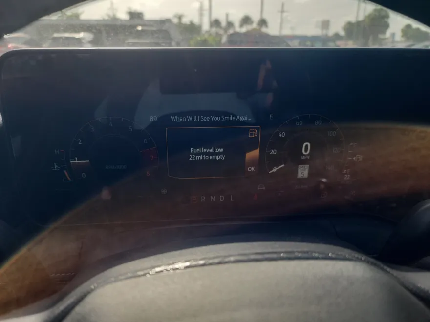 2025 Ford Mustang EcoBoost Premium photo 1
