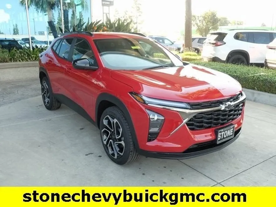 2026 Chevrolet Trax photo 1