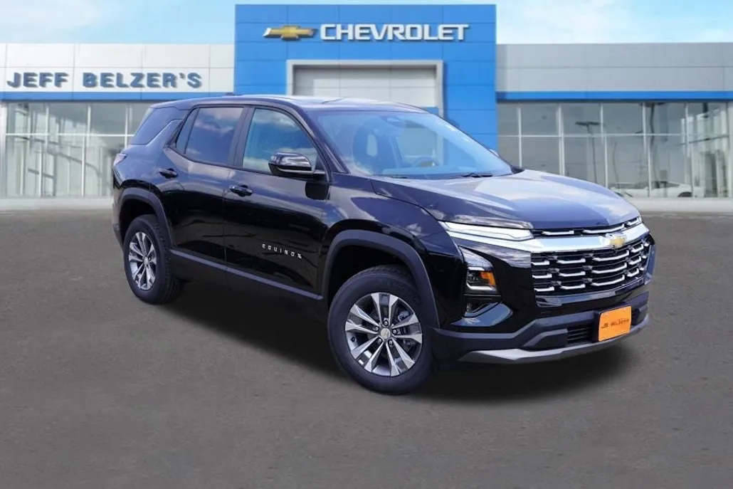 2026 Chevrolet Equinox LT photo 1