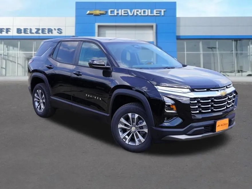 2026 Chevrolet Equinox LT photo 1