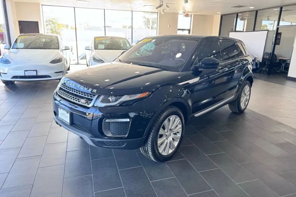 2017 Land Rover Range Rover Evoque HSE photo 1